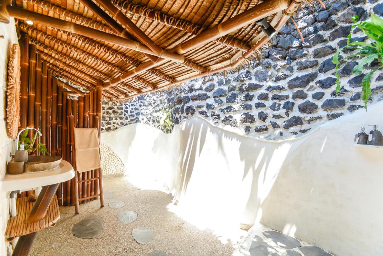 Le Bamboo Bali Villa Uluwatu Стая снимка